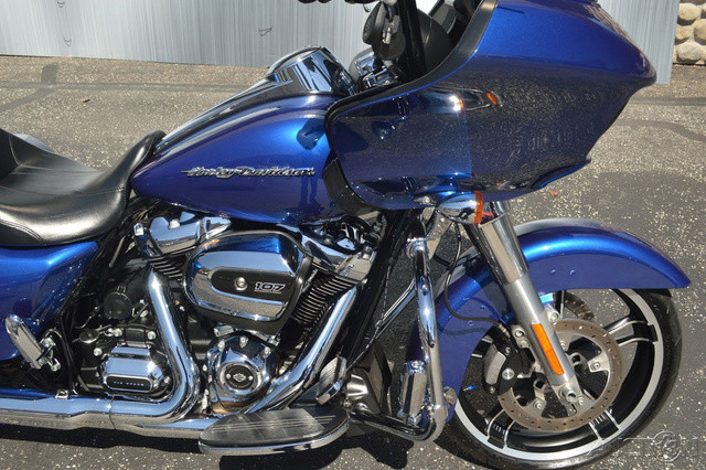 Road Glide®