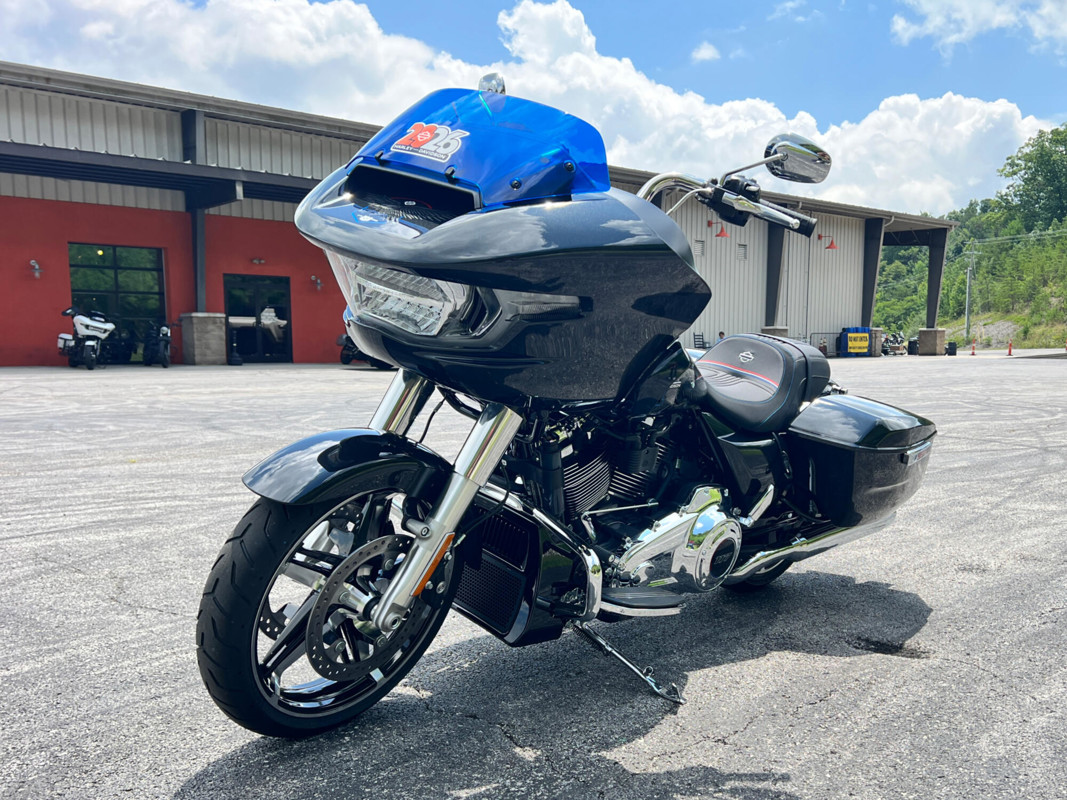 Road Glide®