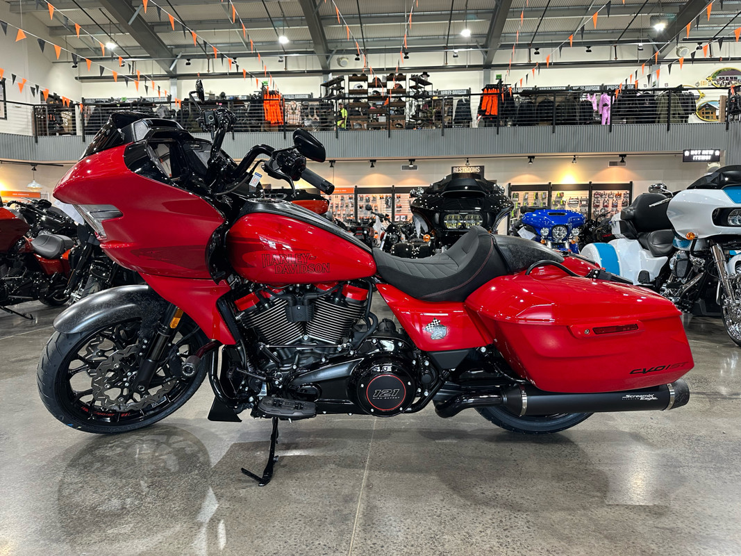 CVO® Road Glide® ST