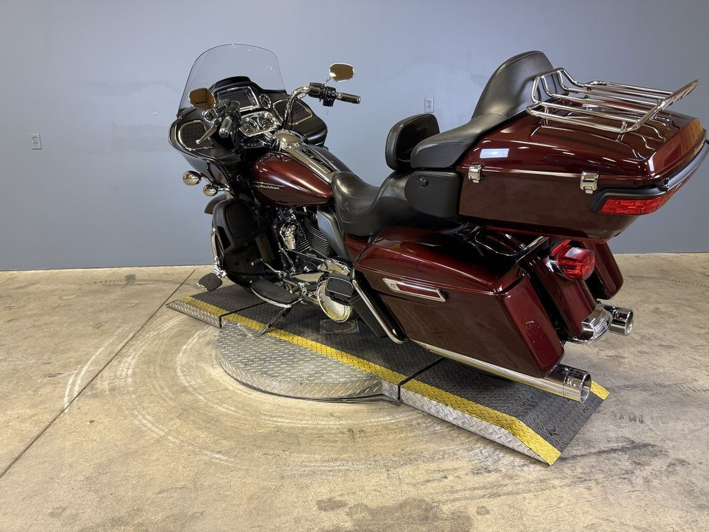 Road Glide® Ultra