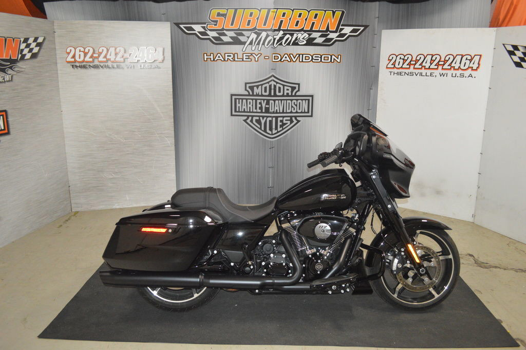 Street Glide®