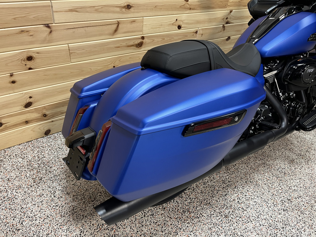 Road Glide®