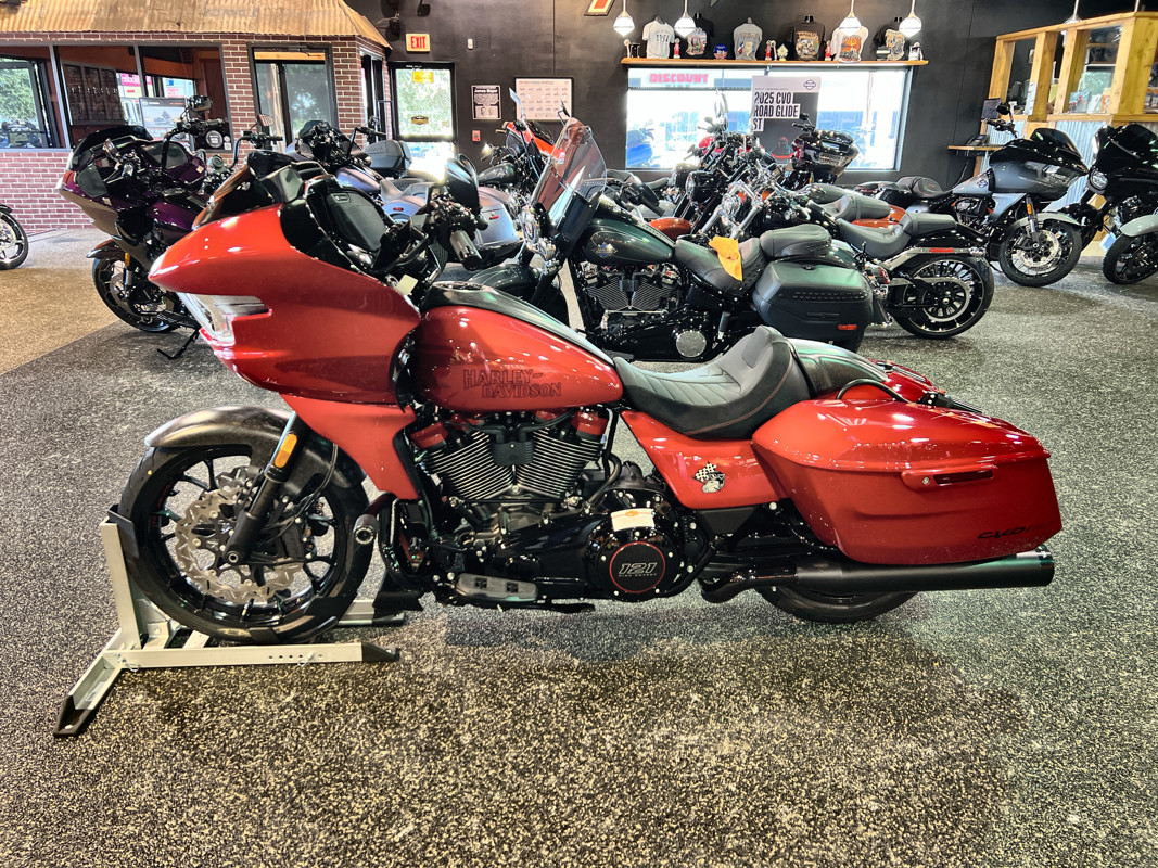 CVO® Road Glide® ST