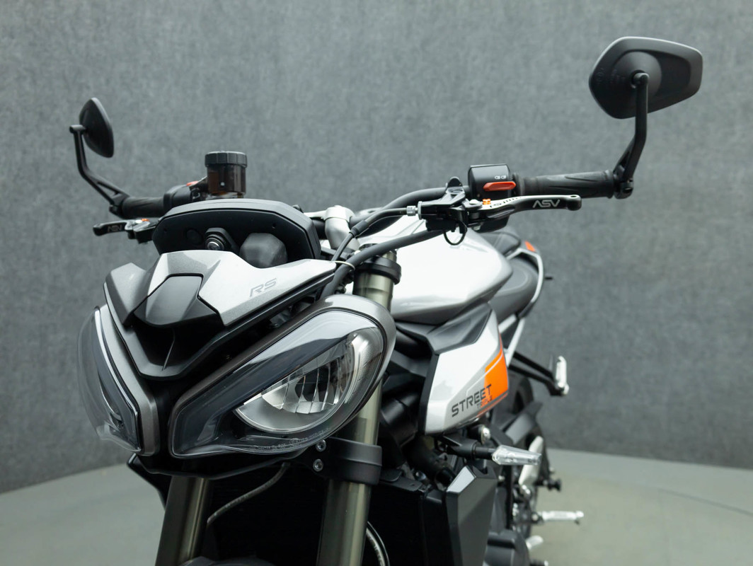 Street Triple RS