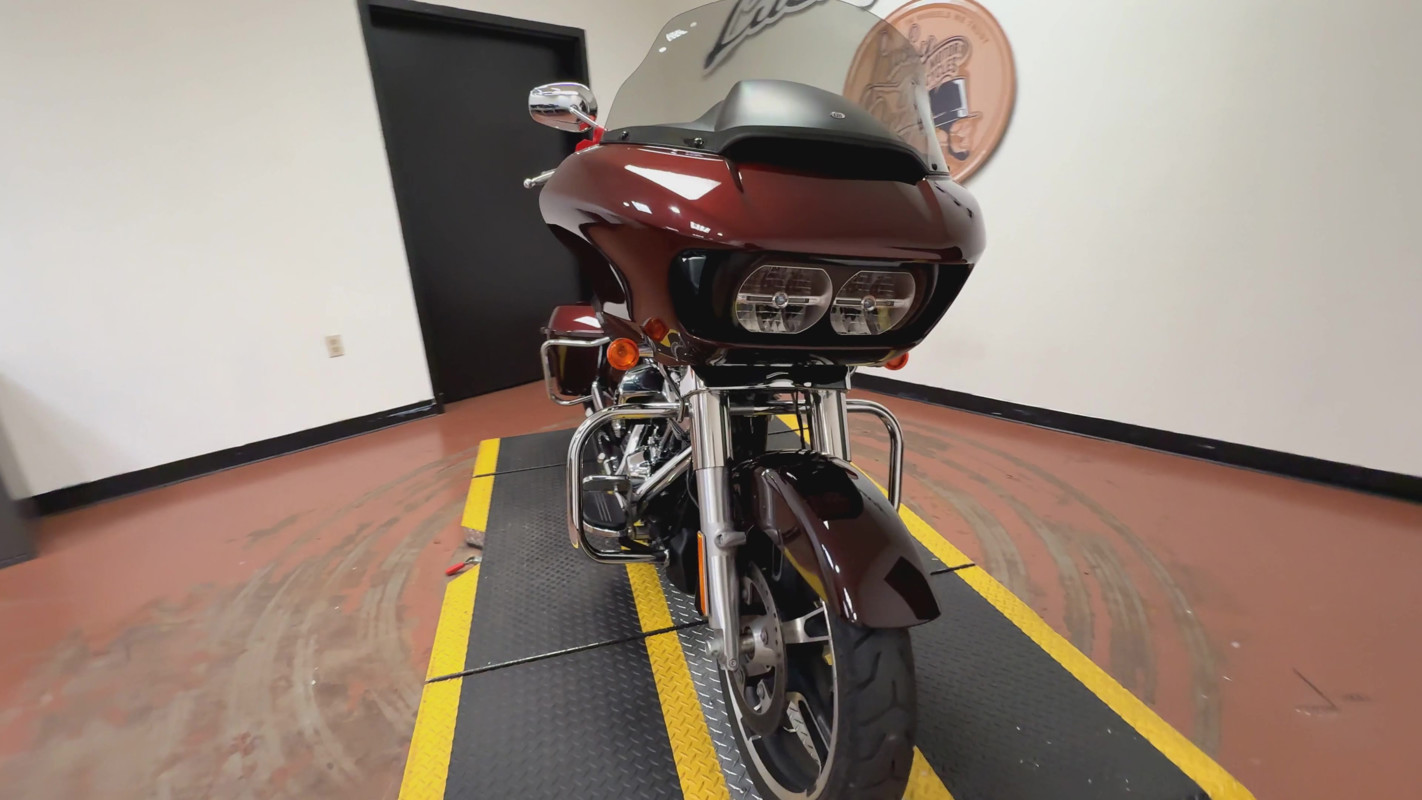 Road Glide®