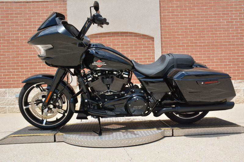 Road Glide®