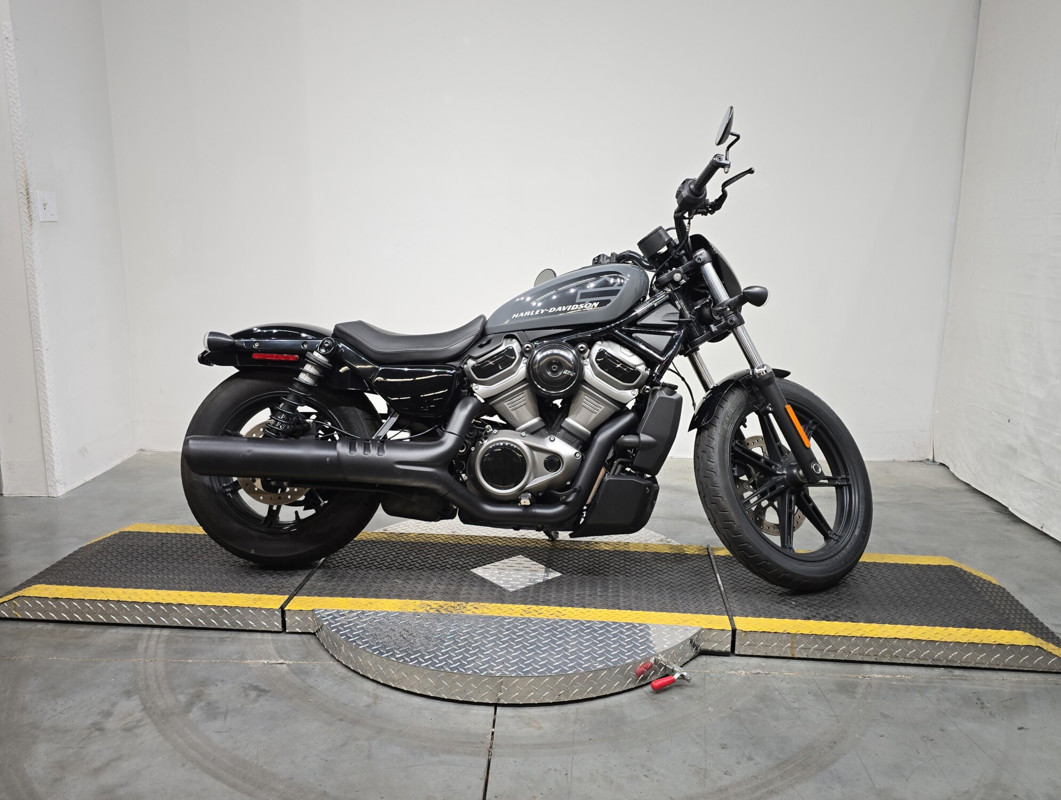 Nightster