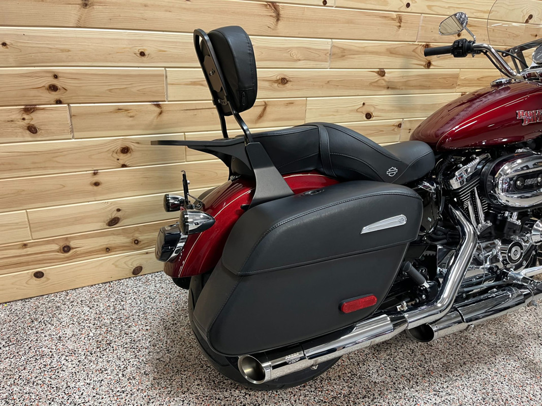 Sportster® SuperLow® 1200T