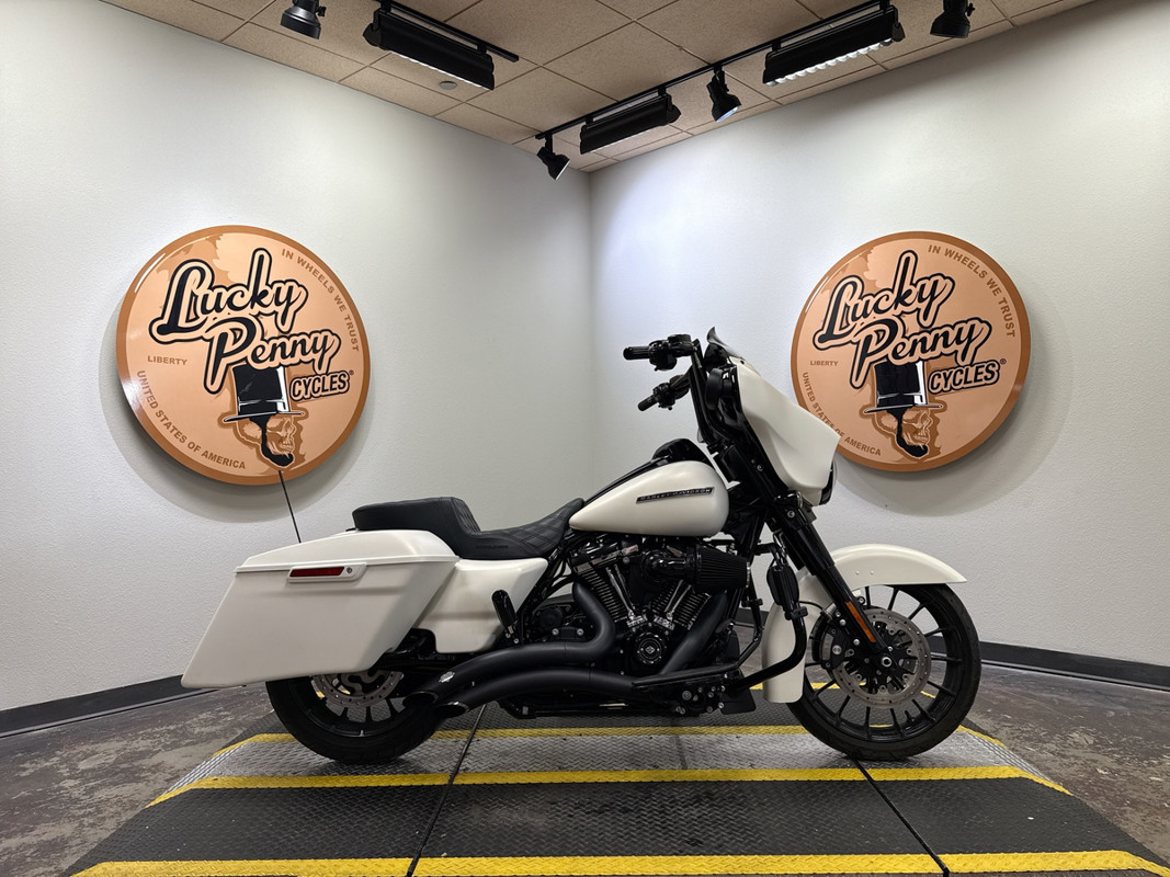 Street Glide® Special