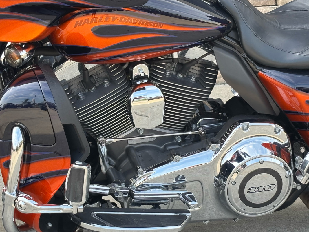 CVO® Street Glide®