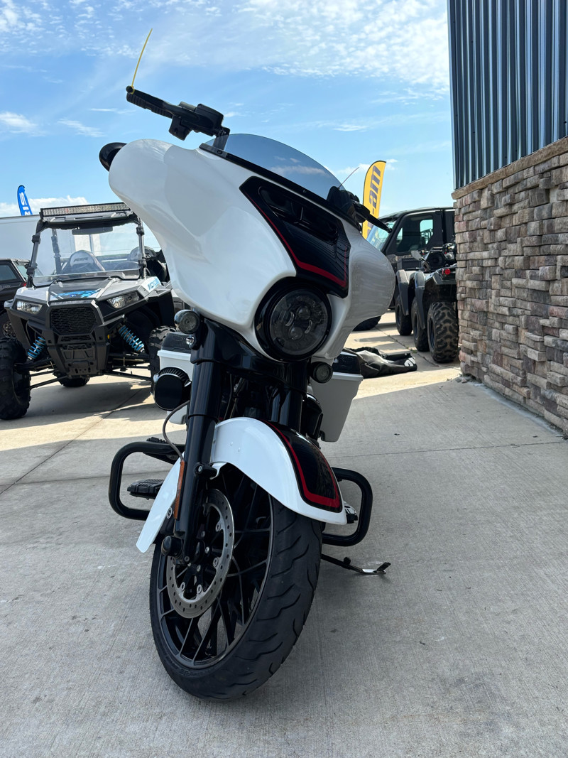 CVO® Street Glide®