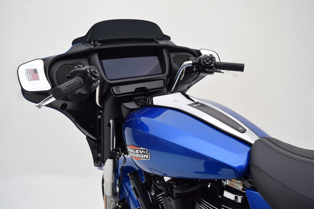 Street Glide®