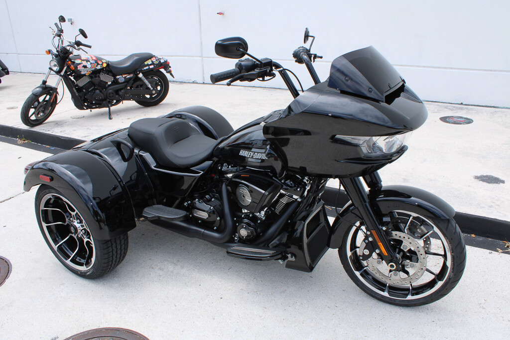 Road Glide® 3