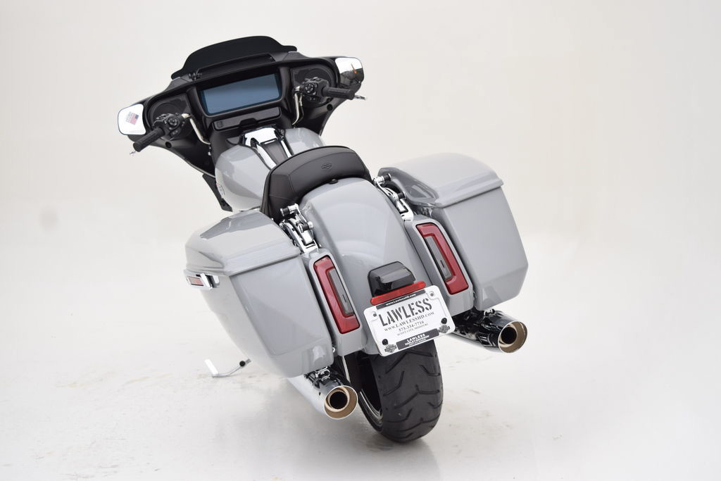 Street Glide®