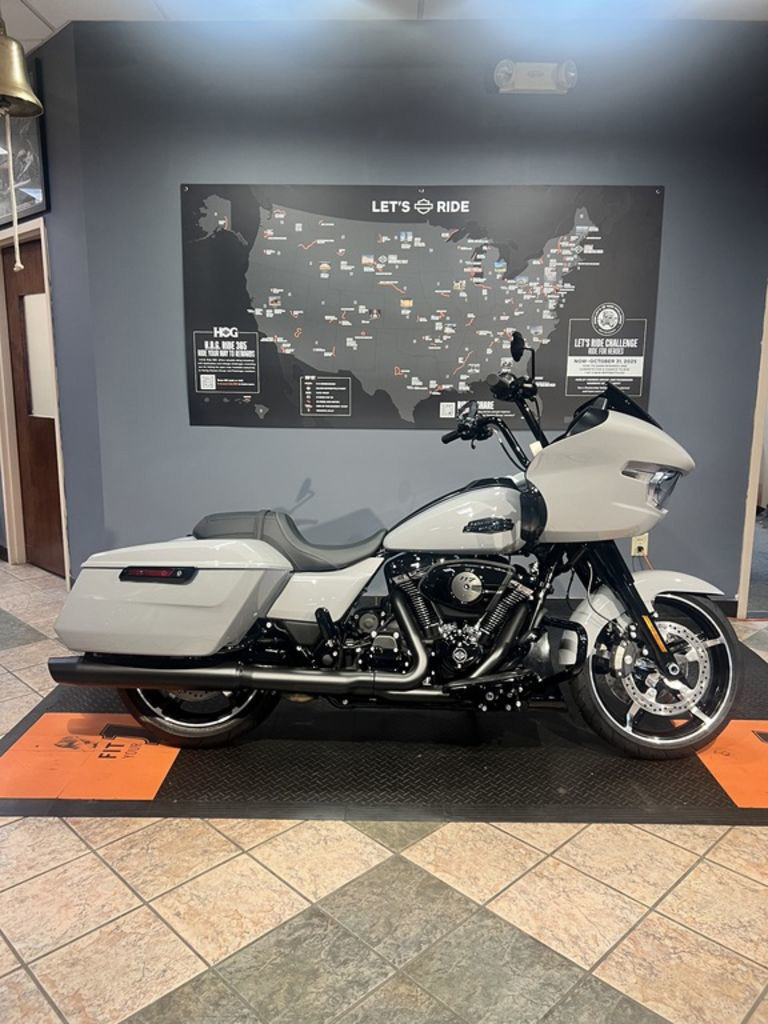 Road Glide®
