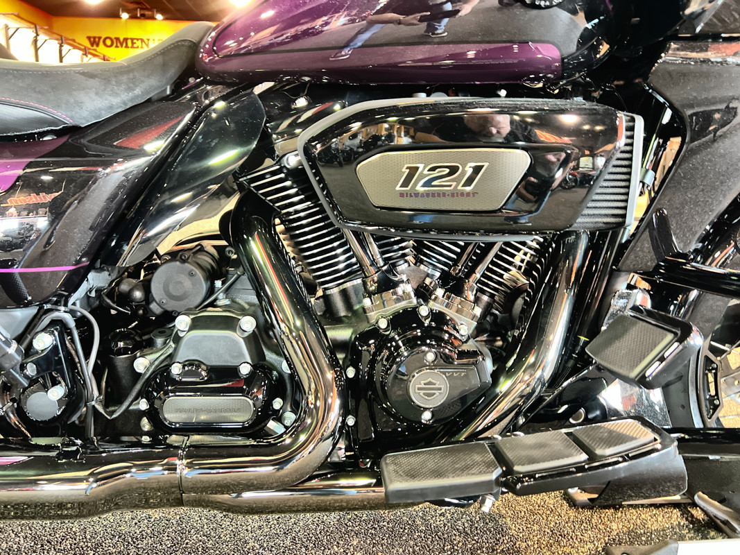 CVO® Road Glide®