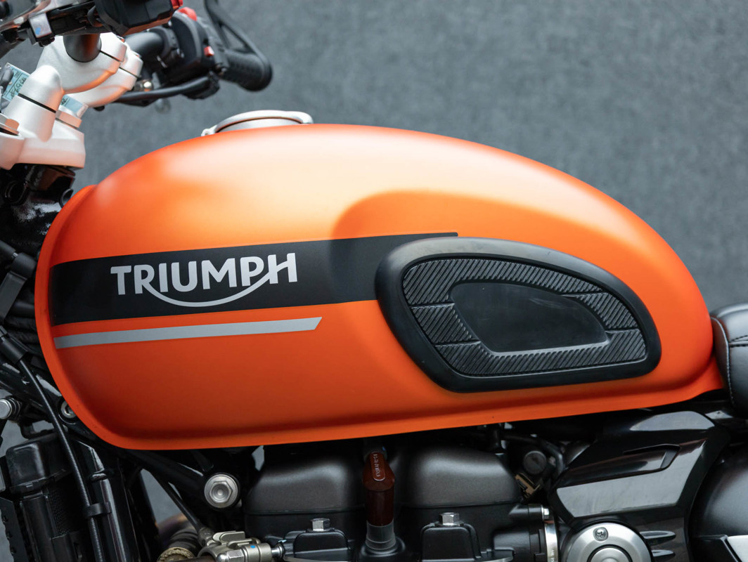 Speed Twin