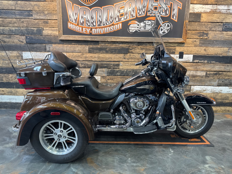 Tri Glide® Ultra Classic® 110th Anniversary