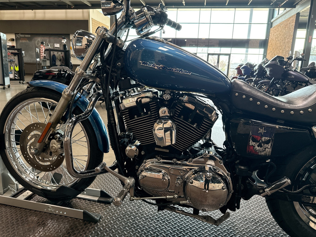 Sportster® 1200 Custom