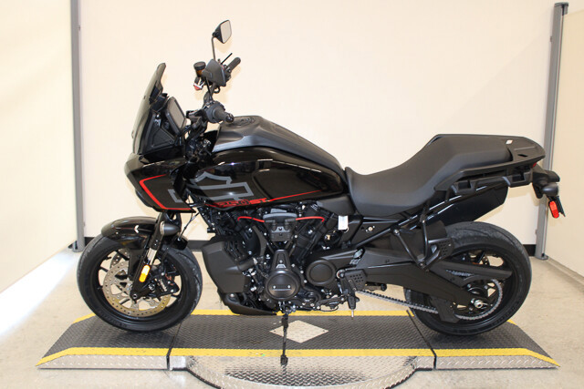 Pan America® 1250 ST