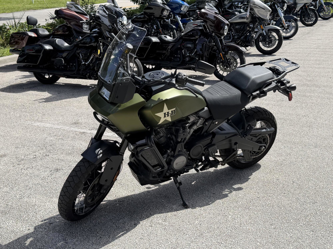 Pan America® 1250 Special