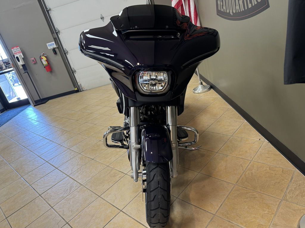 Street Glide®