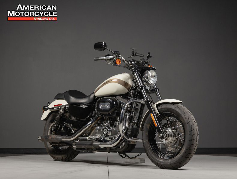 Sportster® 1200 Custom