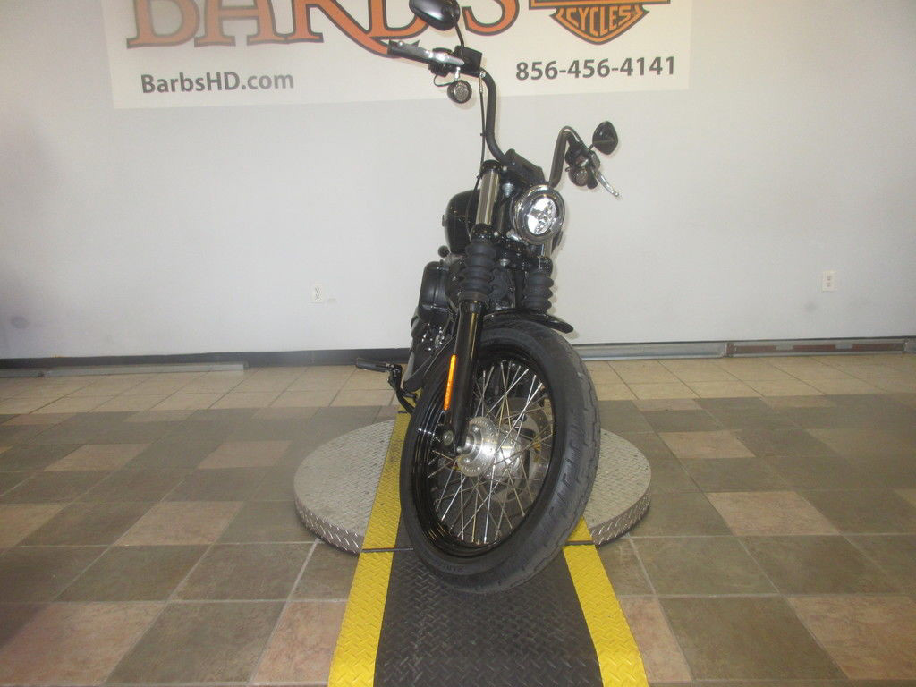 Street Bob®