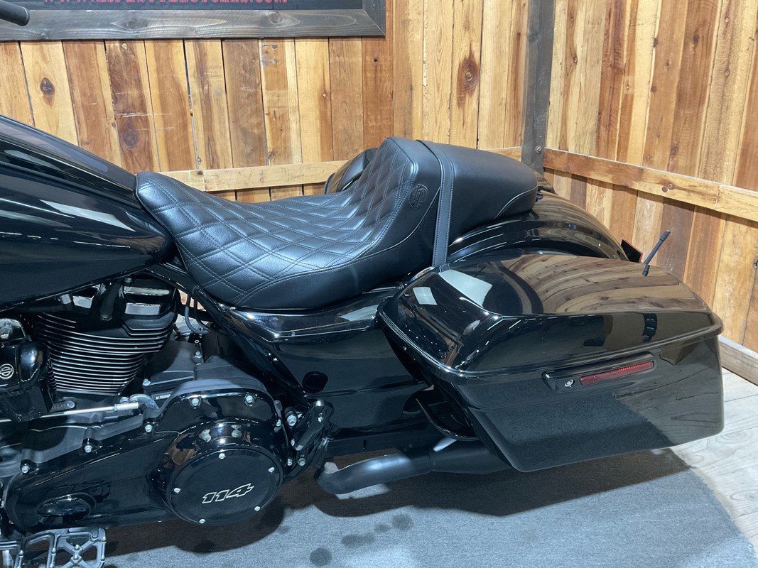 Road Glide®