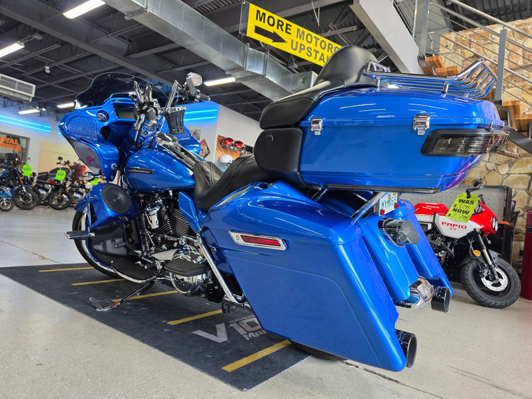 Road Glide® Ultra