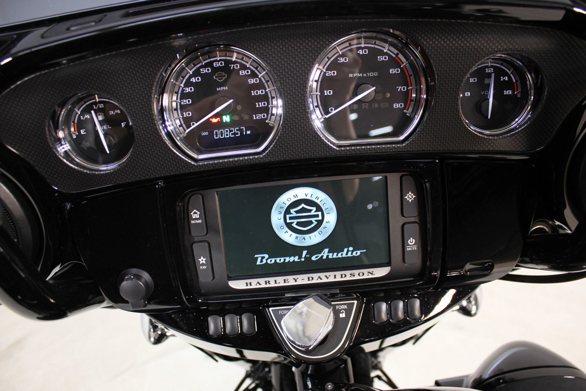 CVO® Street Glide®