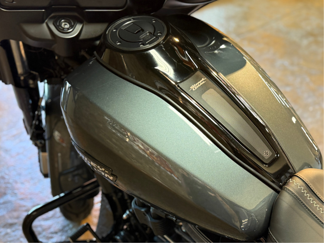Street Glide®
