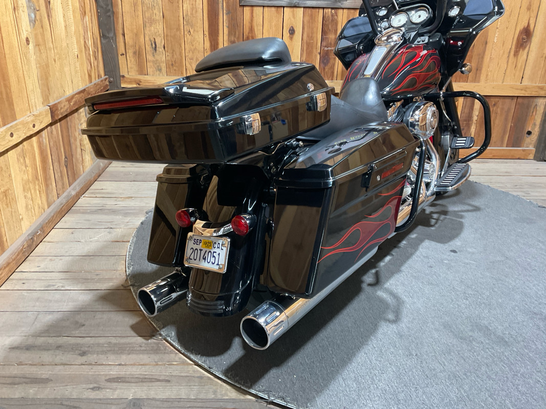 Road Glide® Custom