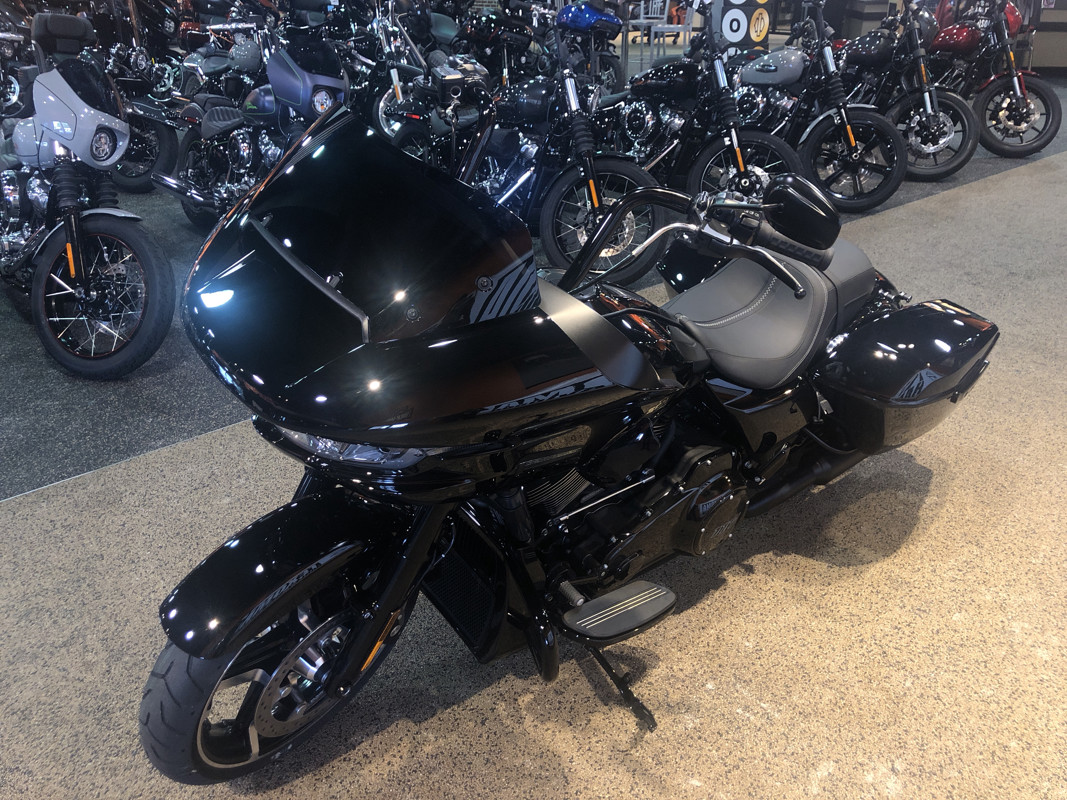 Road Glide®