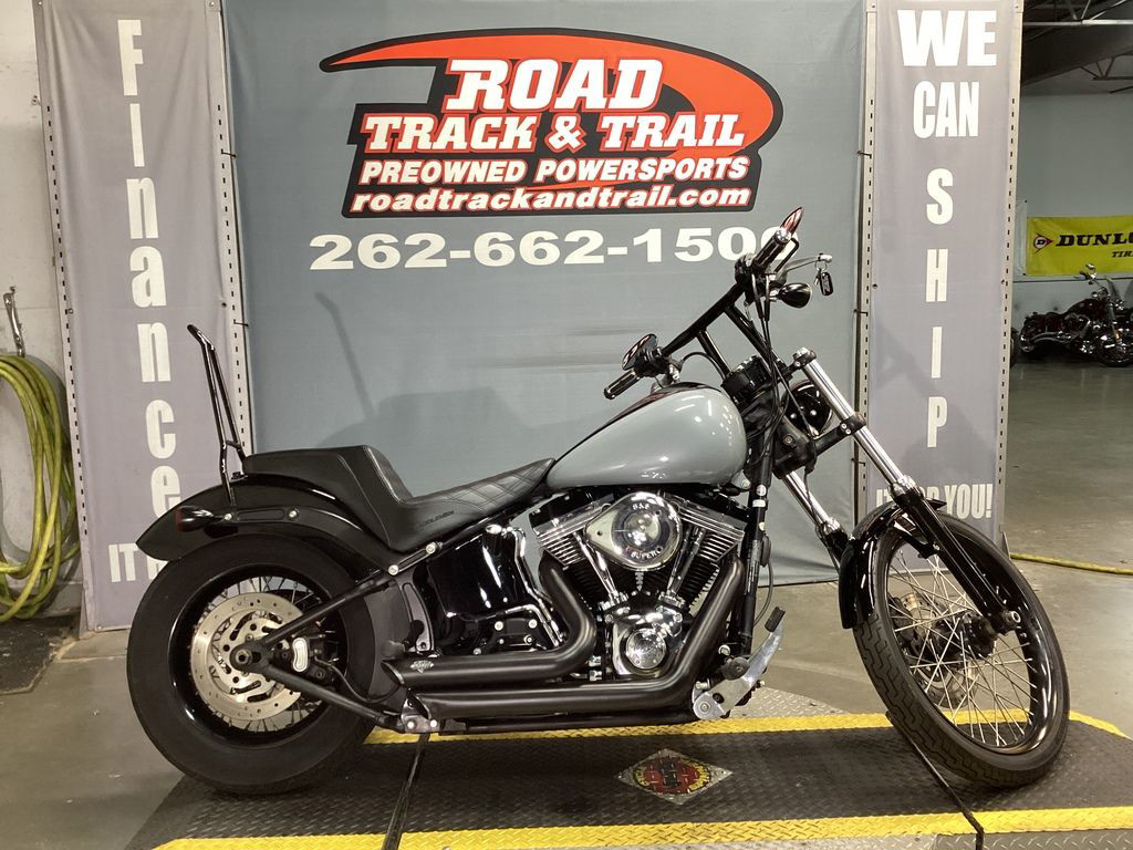 Softail® Blackline®