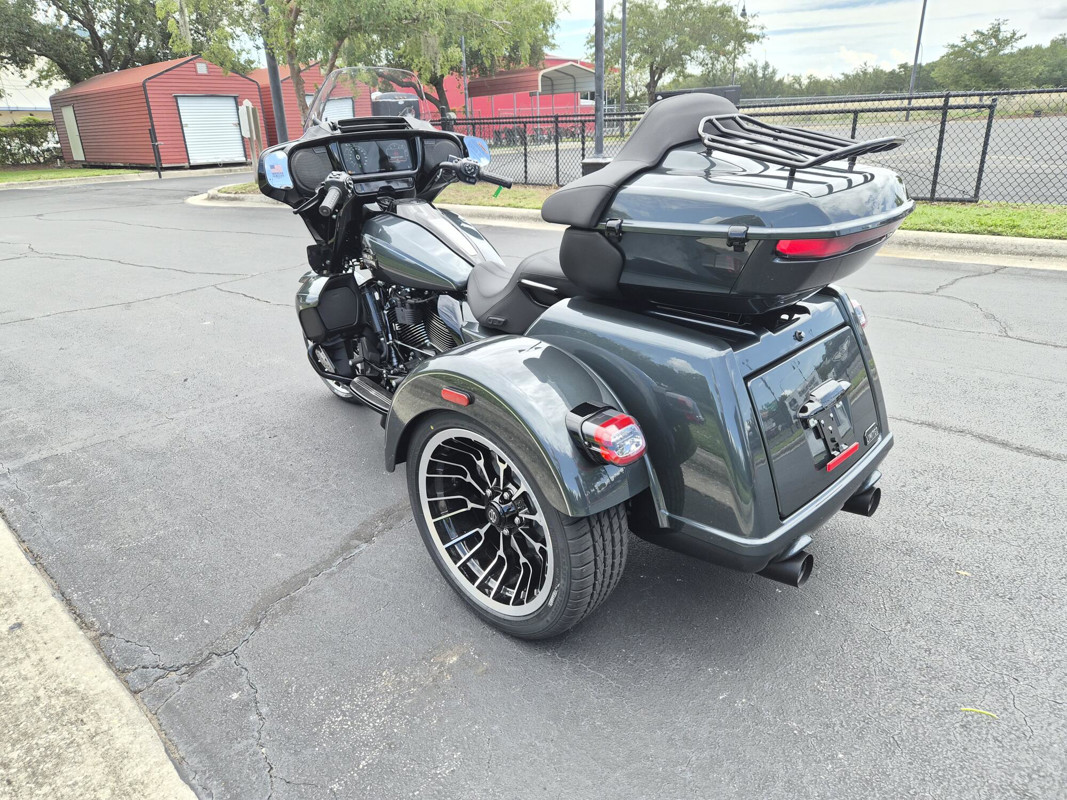 Street Glide® 3 Limited