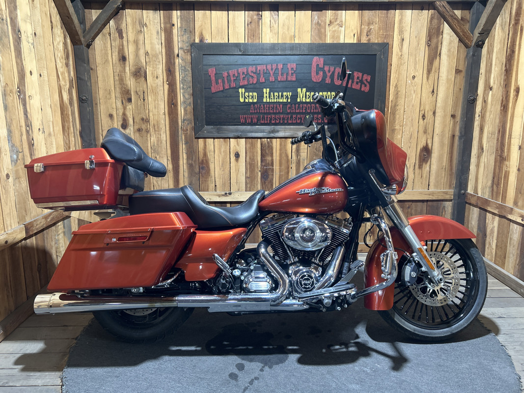 Street Glide®