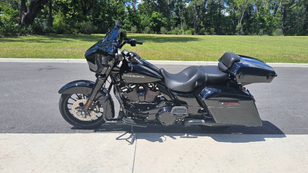 Street Glide® Special