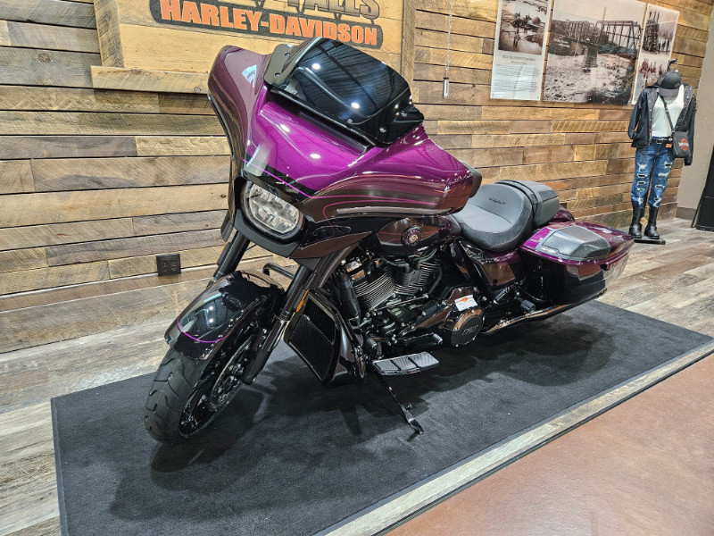 CVO® Street Glide®