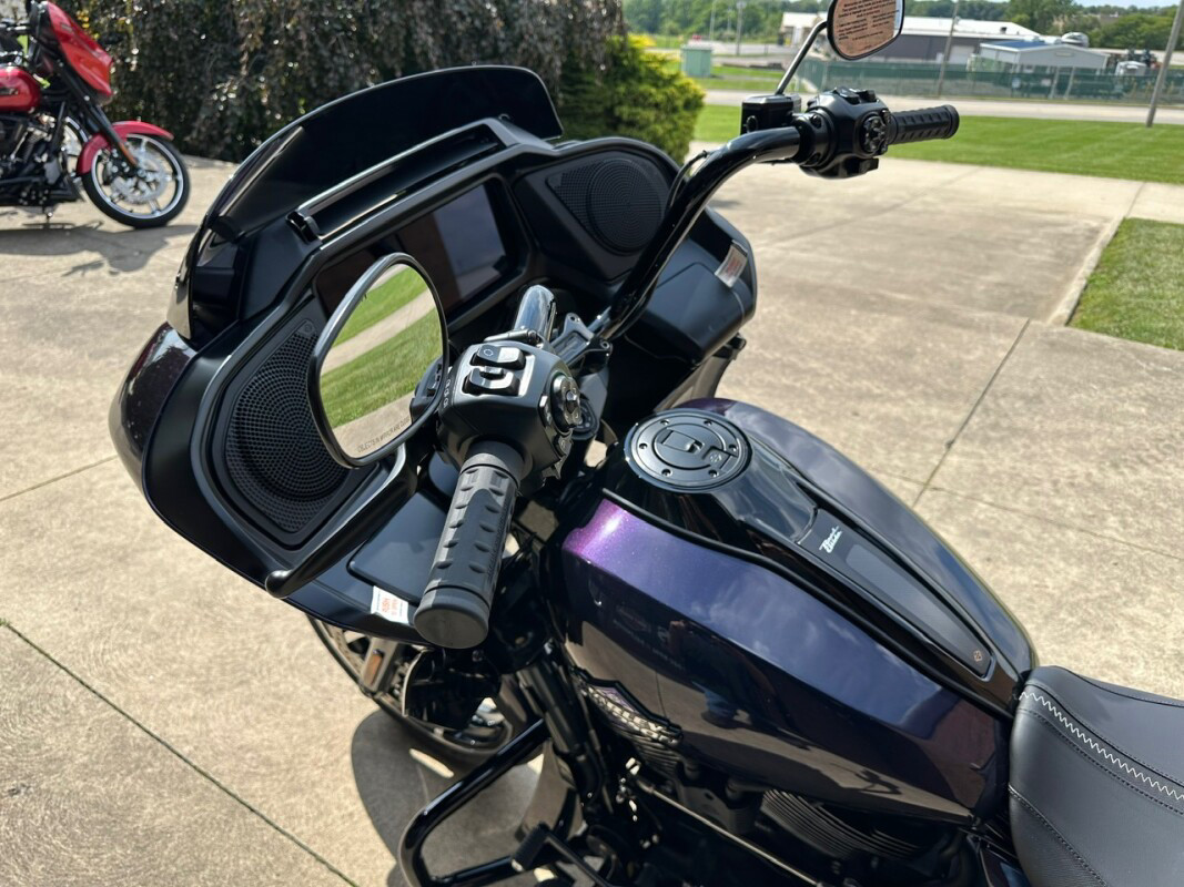 Road Glide®