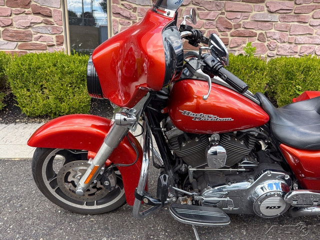 Street Glide®