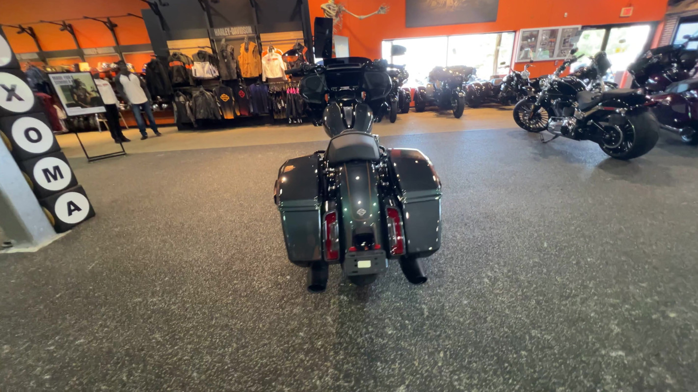 Road Glide®