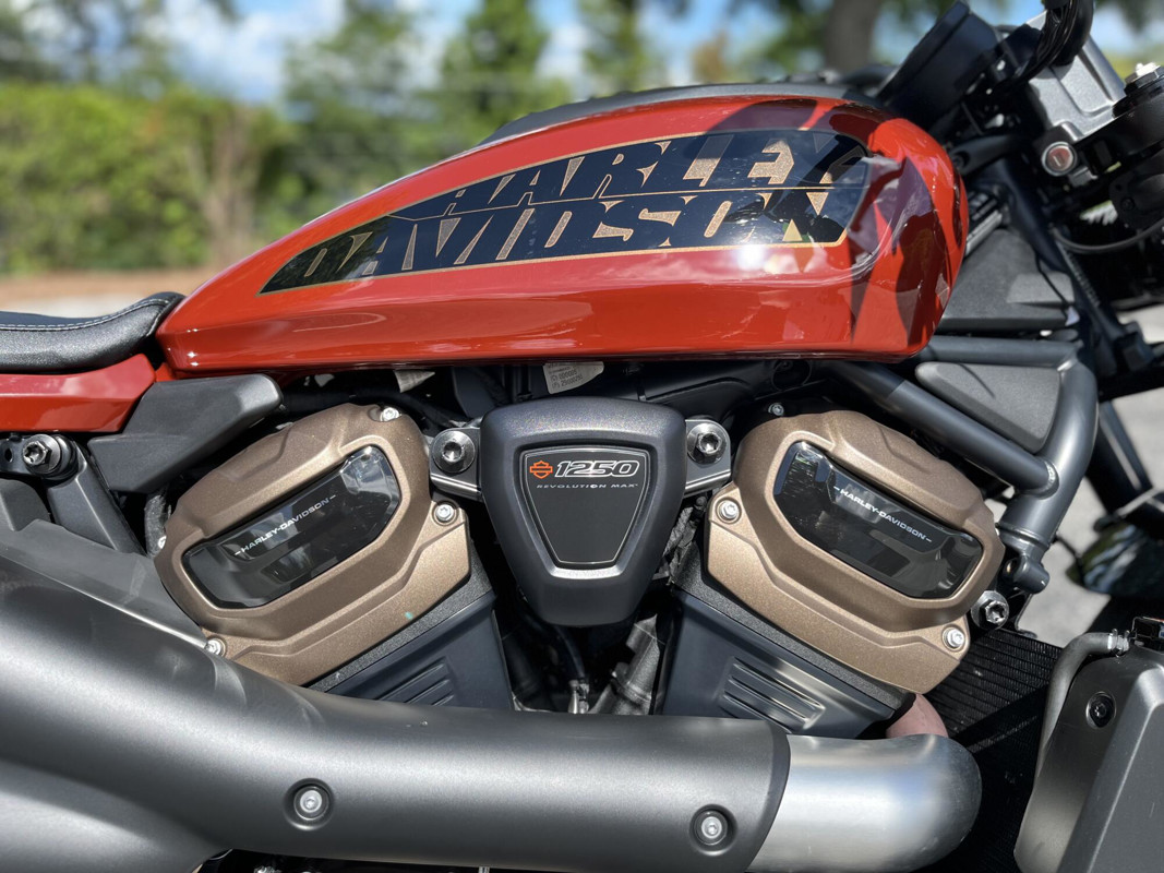 Sportster® S