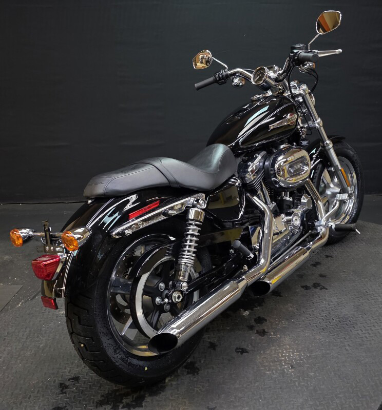 Sportster® 1200 Custom