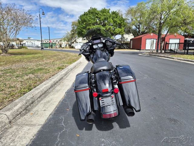 Road Glide® Special