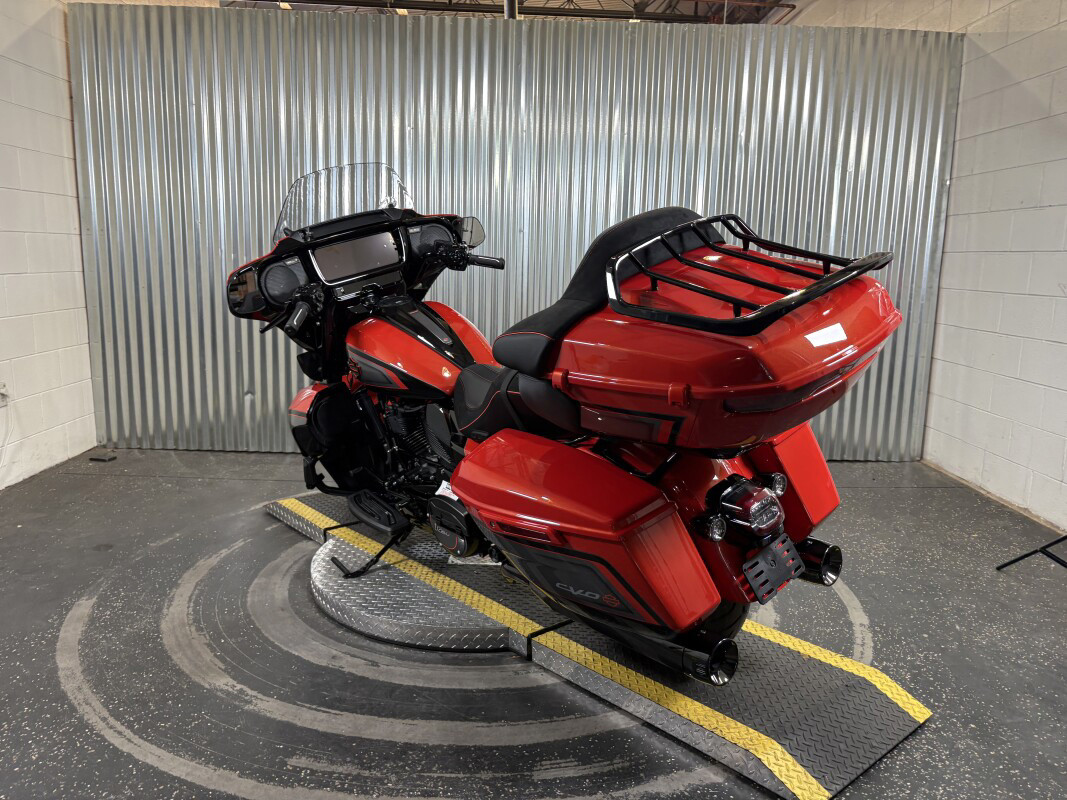 CVO® Street Glide® Limited
