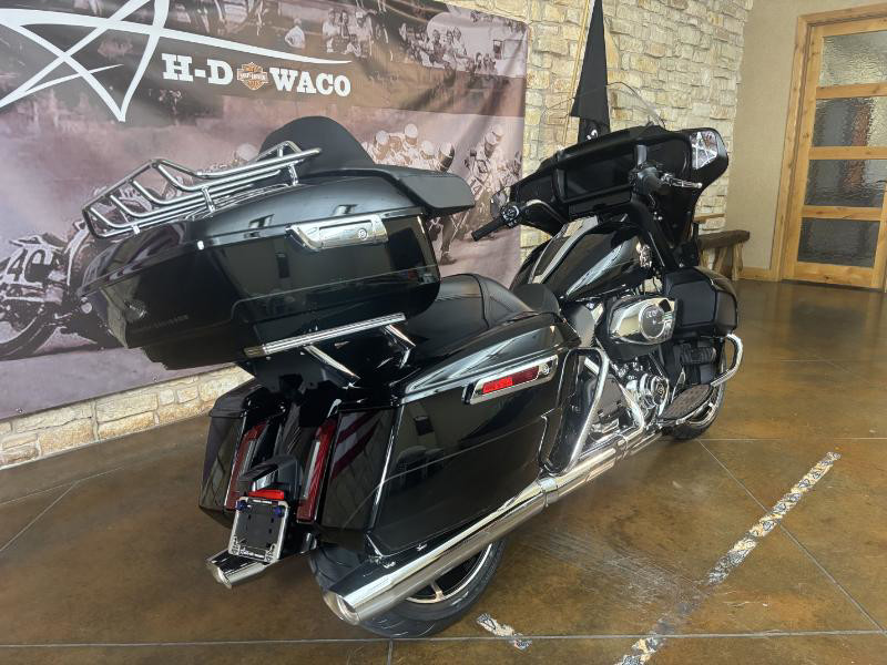 Street Glide® Ultra