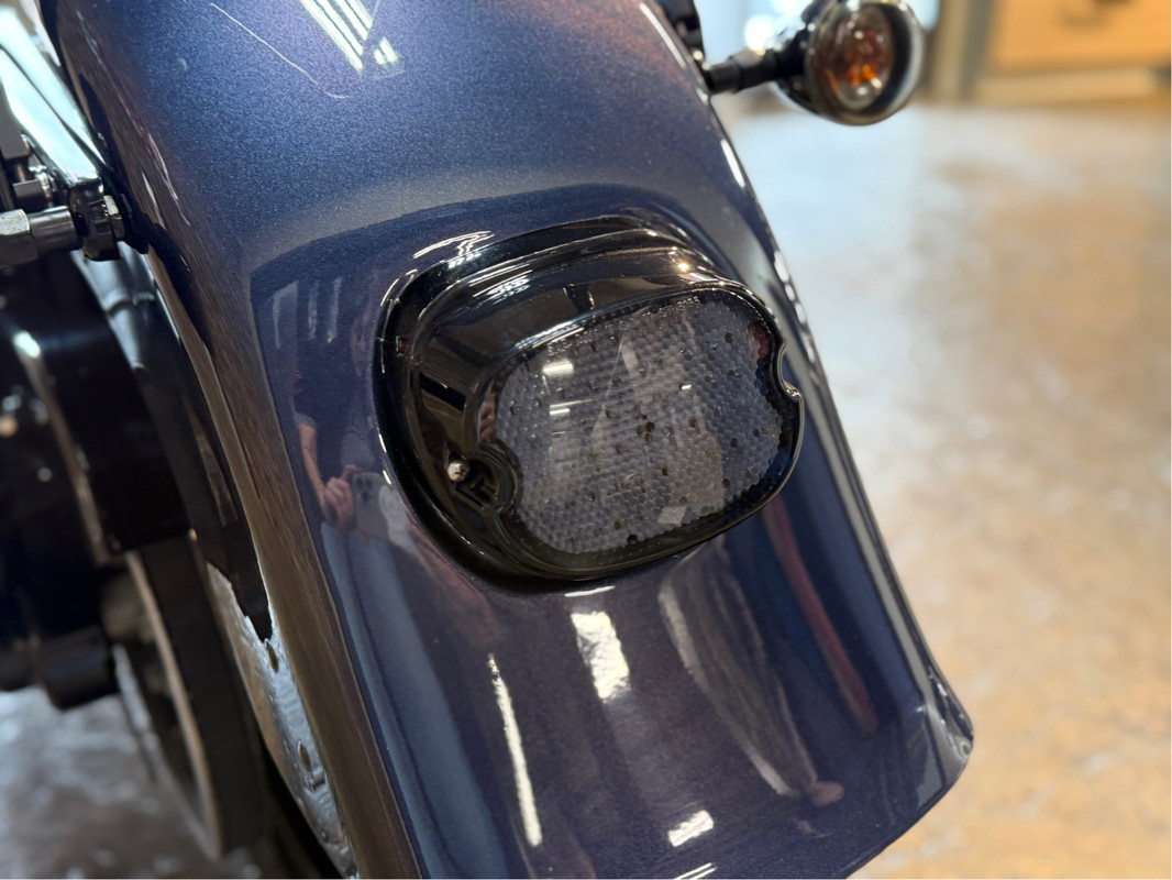 Softail® Cross Bones®
