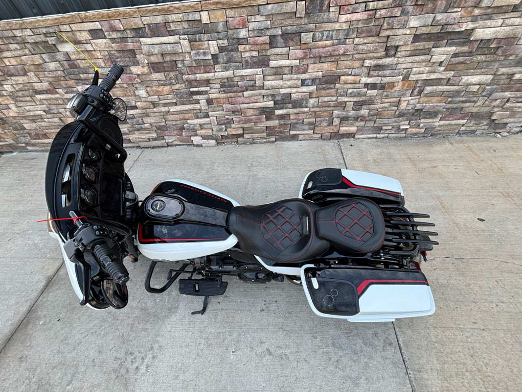 CVO® Street Glide®