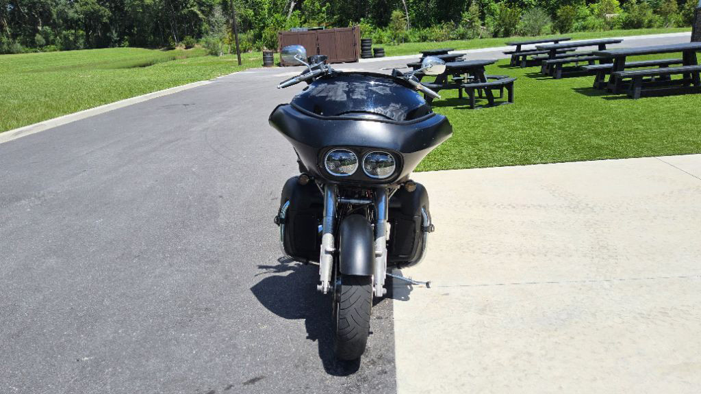 Road Glide® Custom